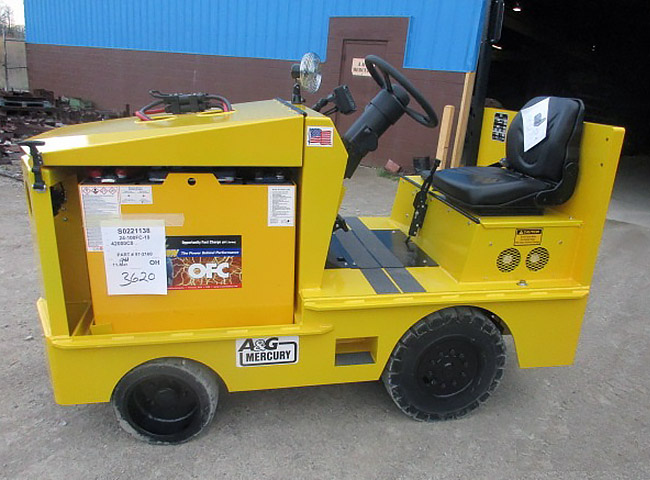 700 series tractor